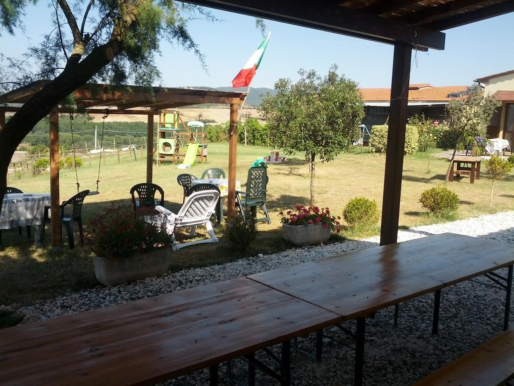 Agriturismo Il Canterino 구아르디스탈로 객실 사진