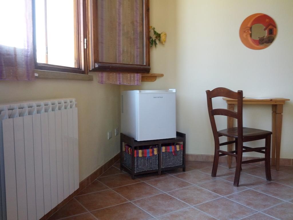 Agriturismo Il Canterino 구아르디스탈로 외부 사진