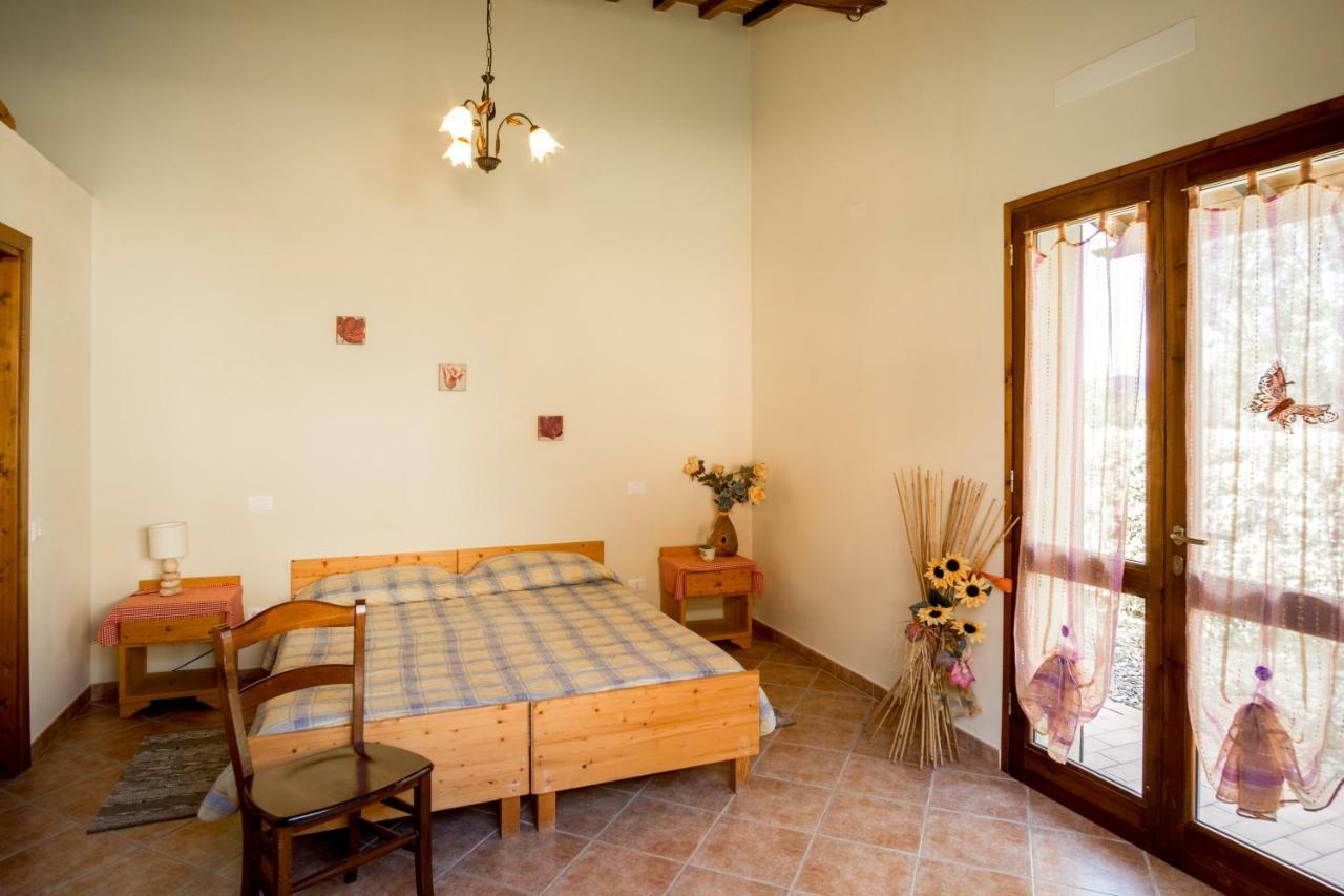 Agriturismo Il Canterino 구아르디스탈로 외부 사진